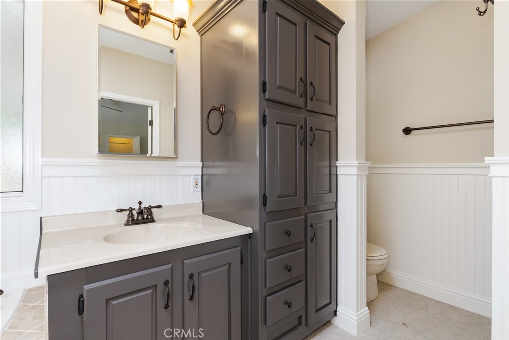 4250 Skylink Ln, Paso Robles, CA 93446