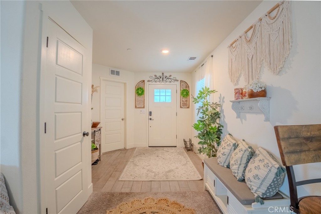 2104 Redding Way, Atwater, CA 95301