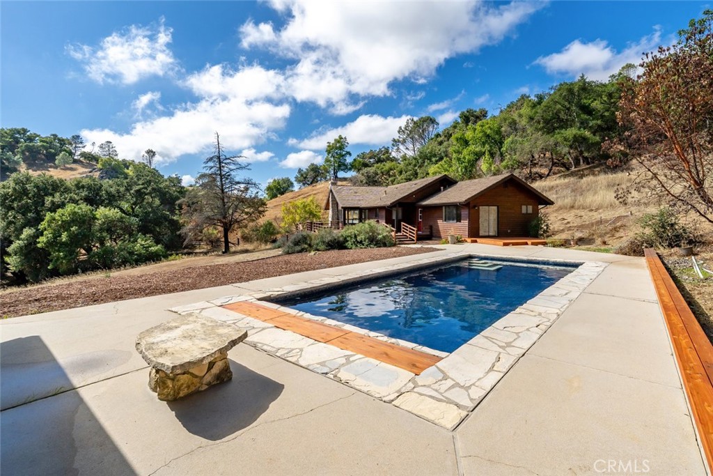 3265 Cypress Mountain Rd, Templeton, CA 93465