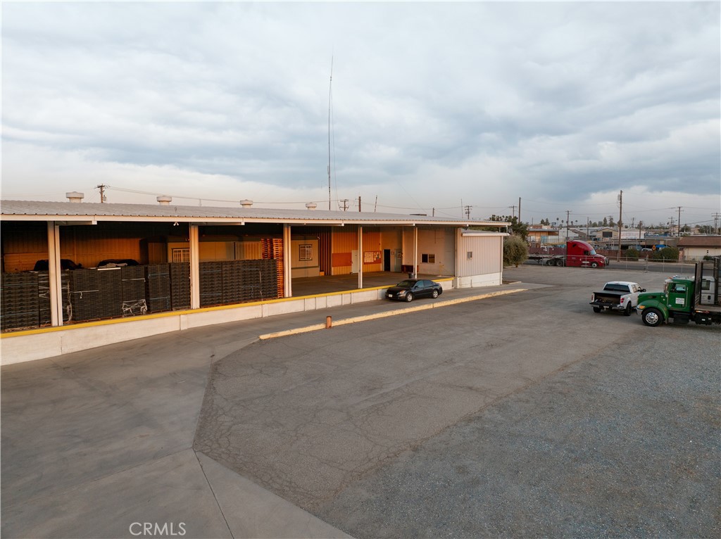 1302 Glenwood St, Delano, CA 93215