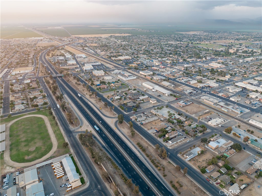 1302 Glenwood St, Delano, CA 93215