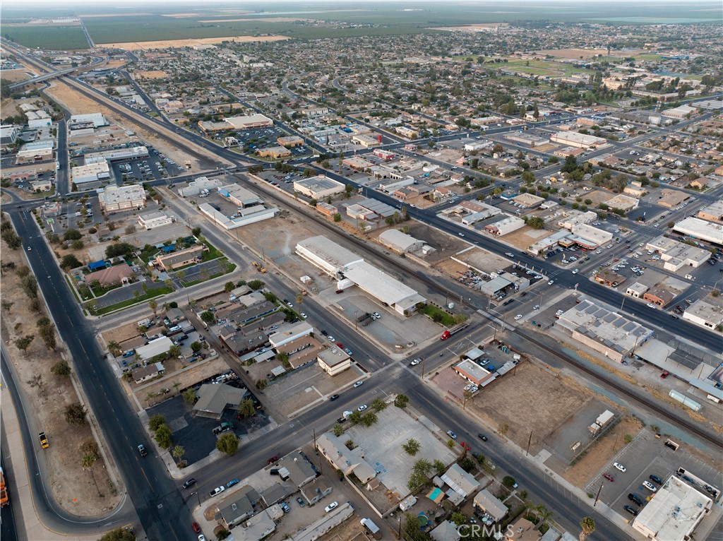 1302 Glenwood St, Delano, CA 93215