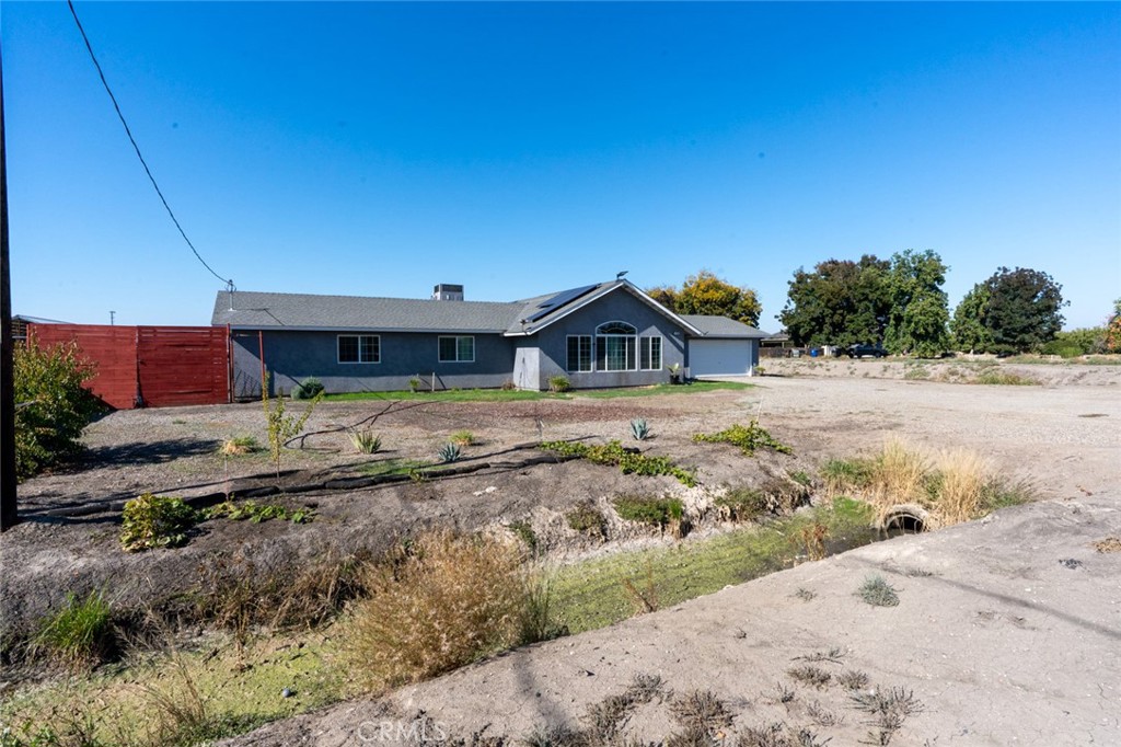 17225 Custer, Dos Palos, CA 93620