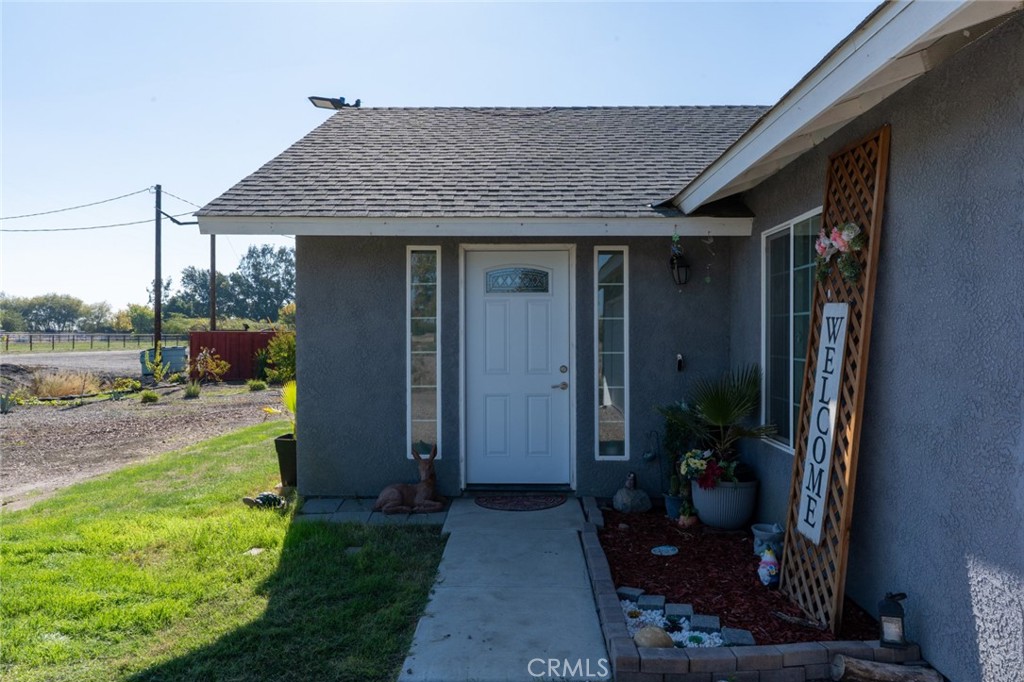 17225 Custer, Dos Palos, CA 93620