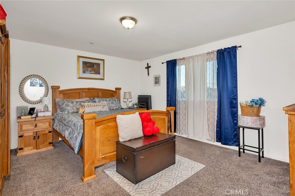 17225 Custer, Dos Palos, CA 93620