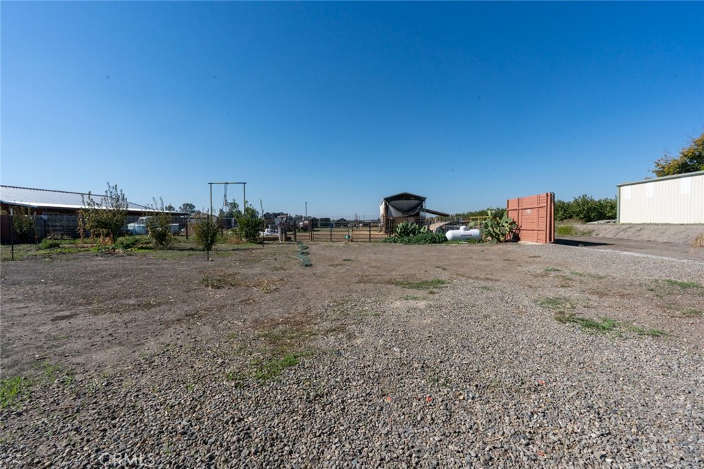 17225 Custer, Dos Palos, CA 93620