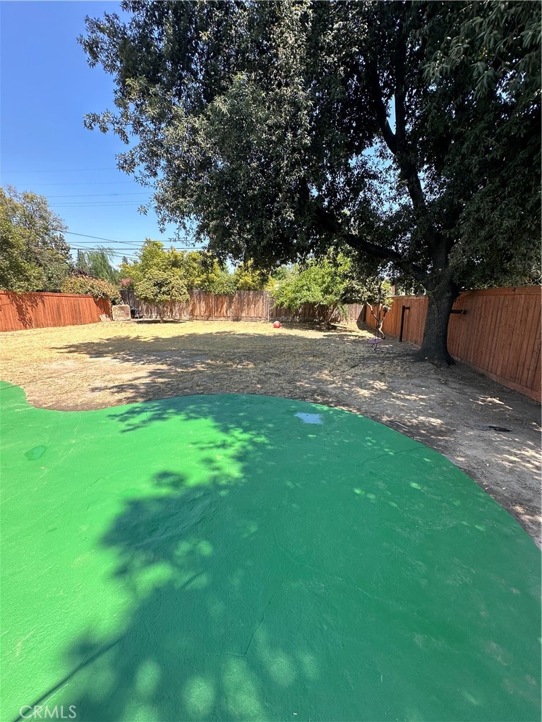 4702 N Fruit Ave, Fresno, CA 93705