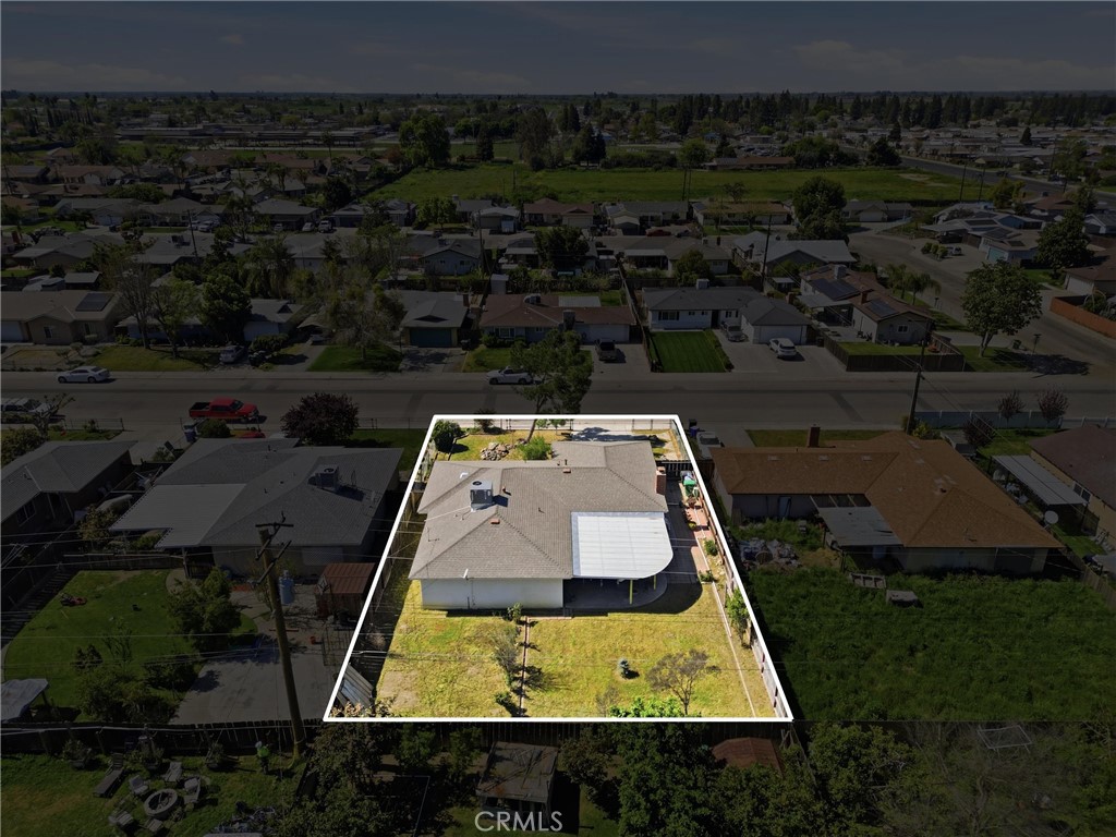 334 N Argyle St, Porterville, CA 93257