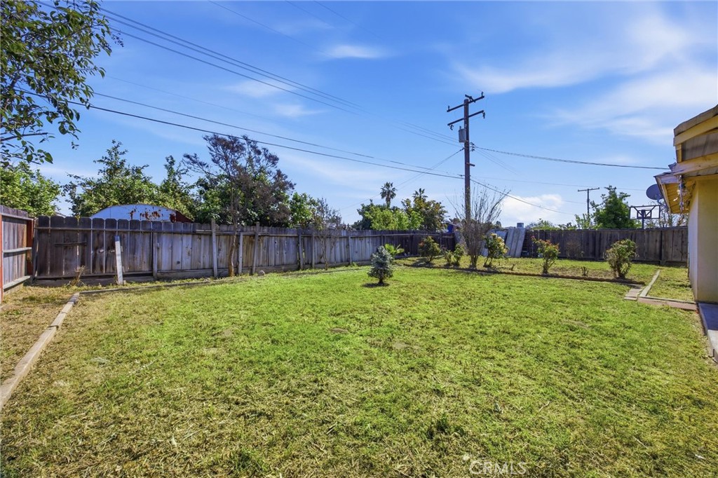 334 N Argyle St, Porterville, CA 93257