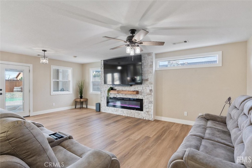 799 Moscato, Mcfarland, CA 93250