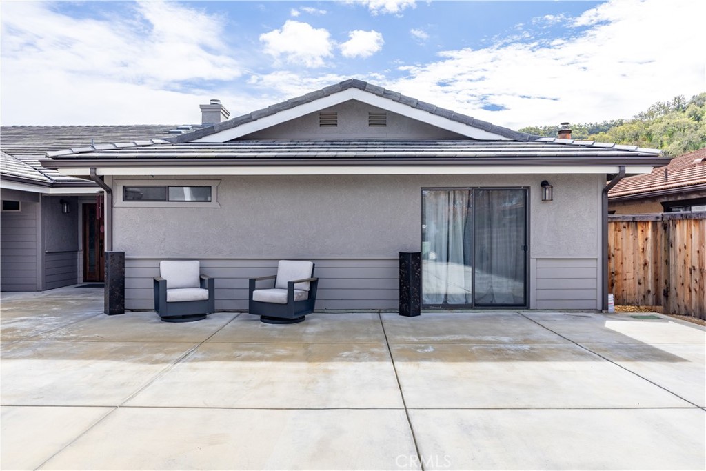 1856 Southfork Pl, Paso Robles, CA 93446
