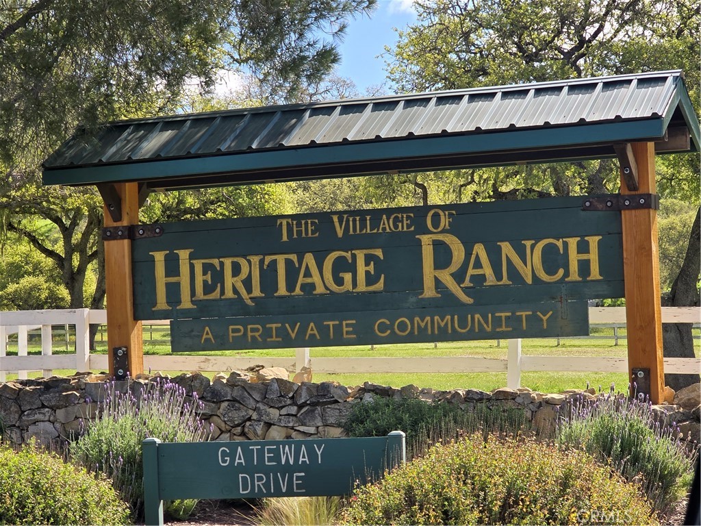 1856 Southfork Pl, Paso Robles, CA 93446