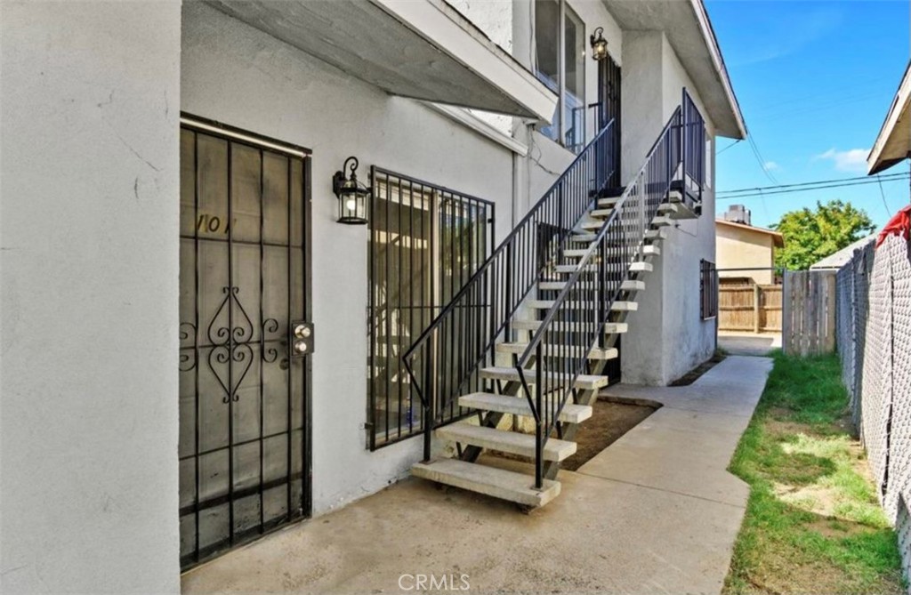 329 N Diana, Fresno, CA 93701