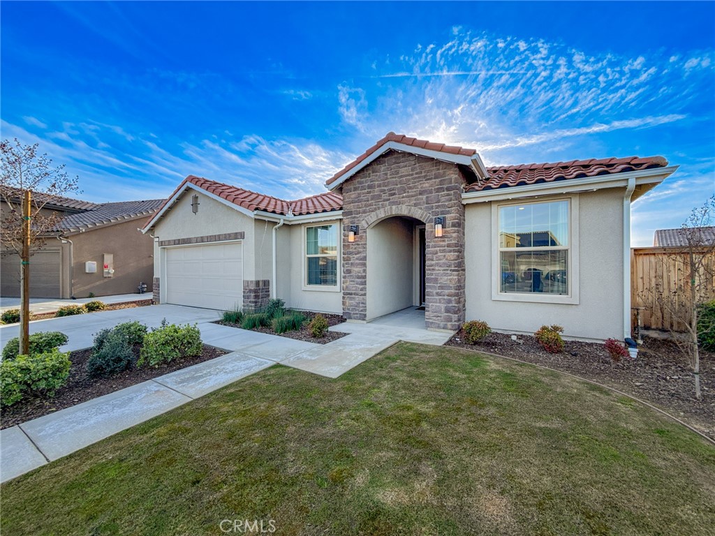 3317 WHISPERING BRK LANE, Shafter, CA 93263