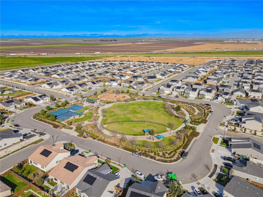 3317 WHISPERING BRK LANE, Shafter, CA 93263