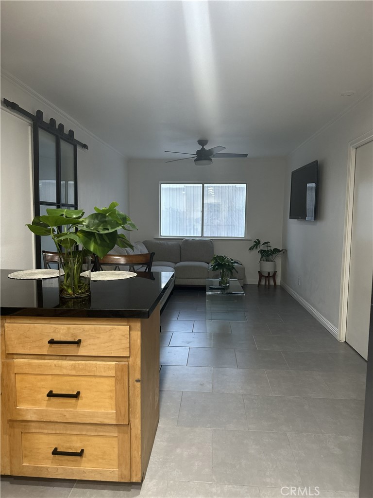 1527 W Palo Alto, Fresno, CA 93711