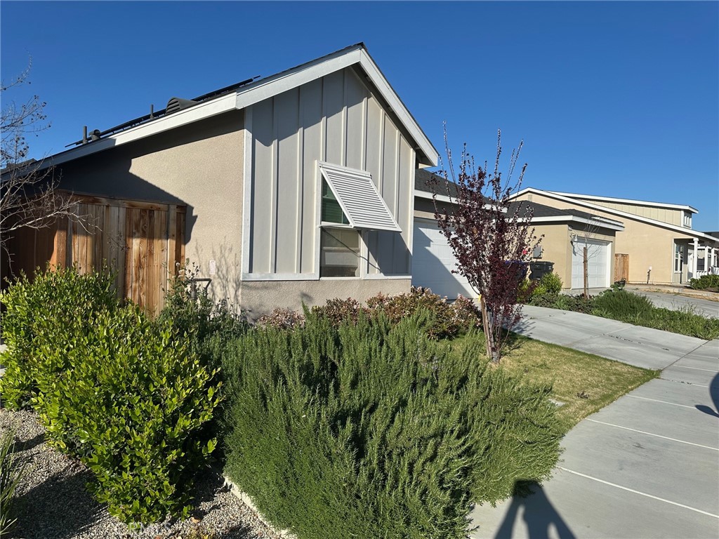 9610 Greenwood Glen, Shafter, CA 93263