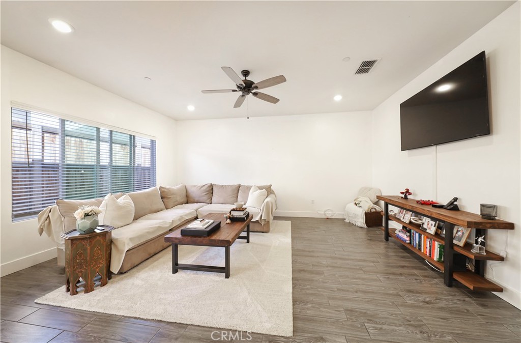 9612 Cobble Creek Dr, Shafter, CA 93263