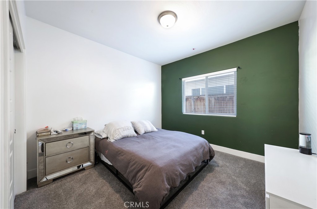 9612 Cobble Creek Dr, Shafter, CA 93263