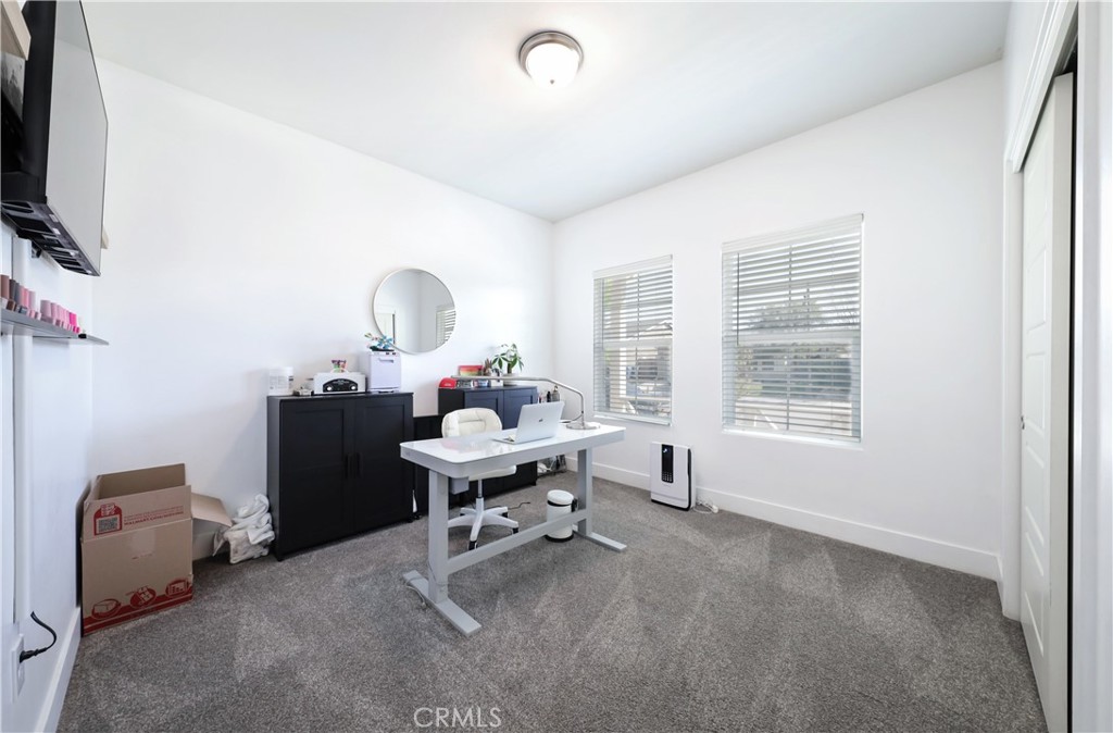 9612 Cobble Creek Dr, Shafter, CA 93263