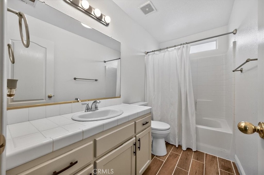 10291 N Whitney, Fresno, CA 93730