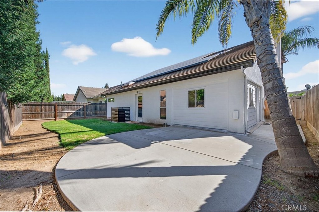 10291 N Whitney, Fresno, CA 93730