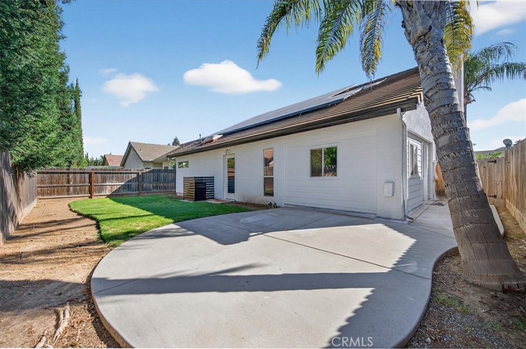 10291 N Whitney, Fresno, CA 93730