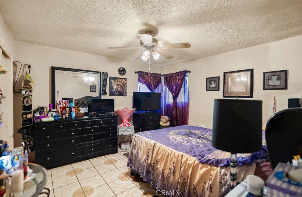 232 Rodriguez Ave, Shafter, CA 93263