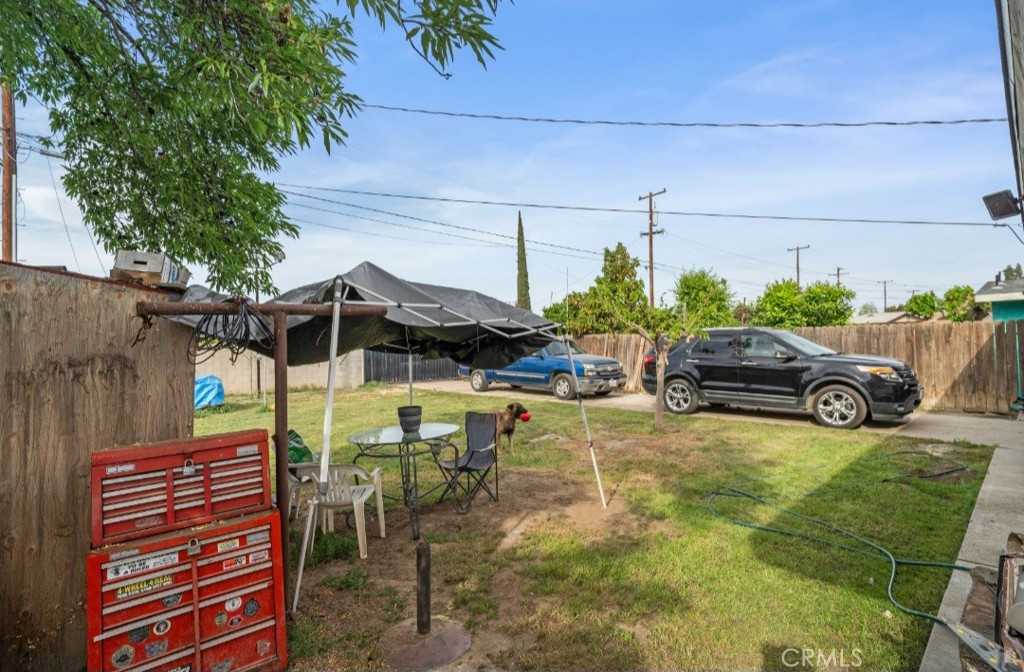 232 Rodriguez Ave, Shafter, CA 93263