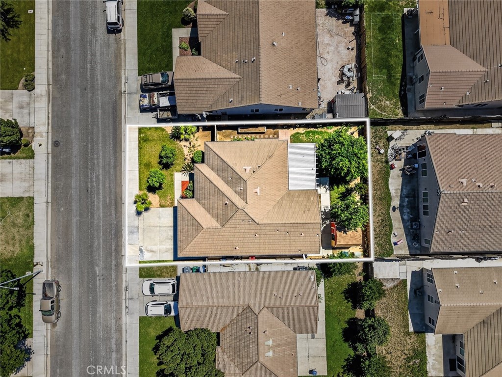978 San Carlos Ave, Madera, CA 93637