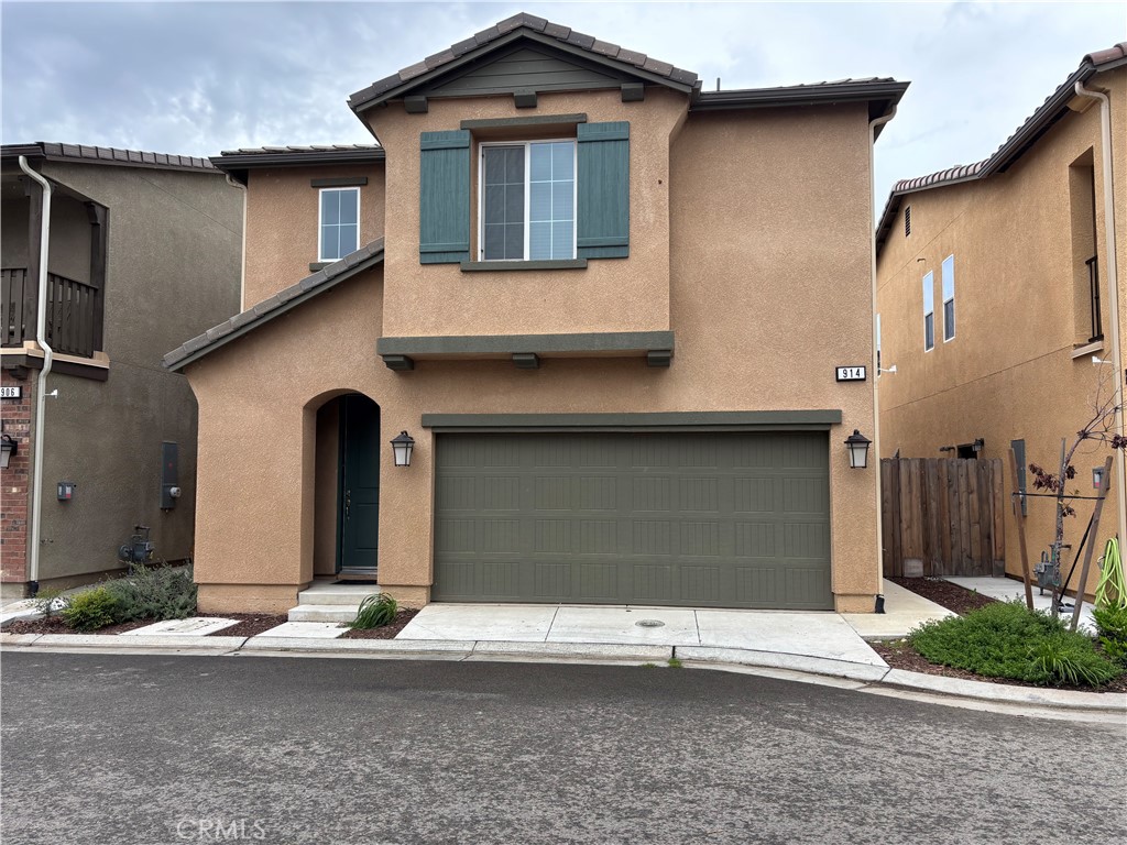 914 W Wishon, Madera, CA 93636
