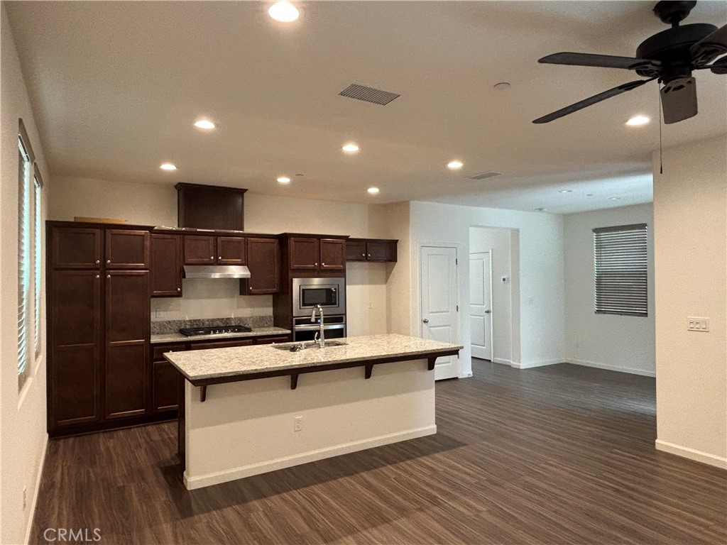 914 W Wishon, Madera, CA 93636