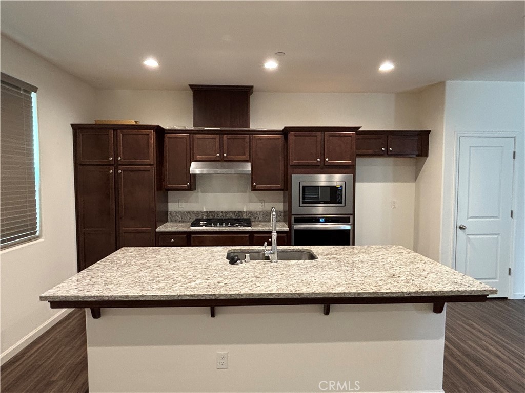 914 W Wishon, Madera, CA 93636
