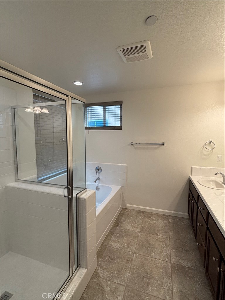 914 W Wishon, Madera, CA 93636