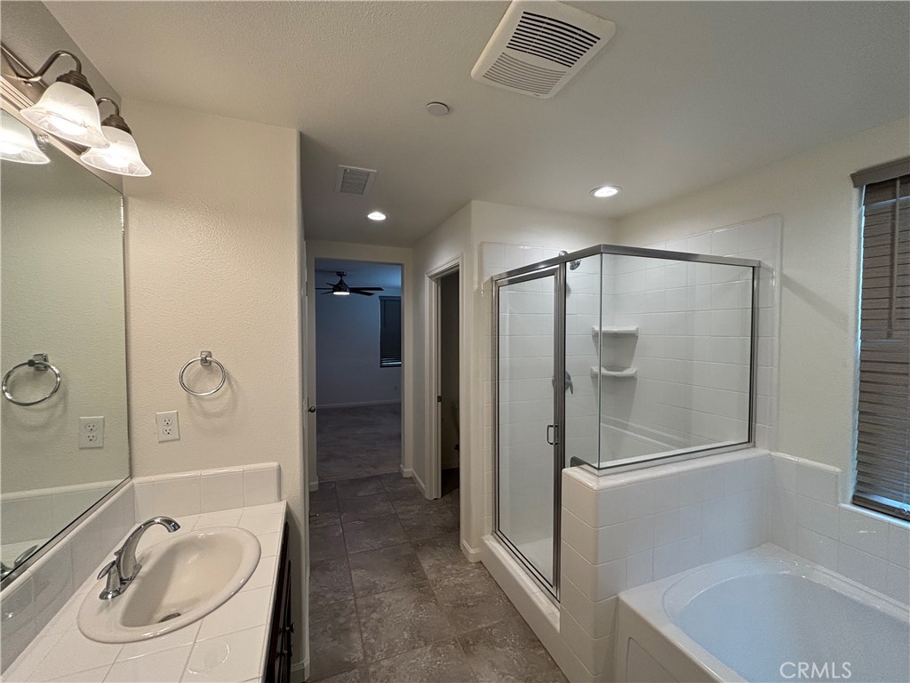 914 W Wishon, Madera, CA 93636