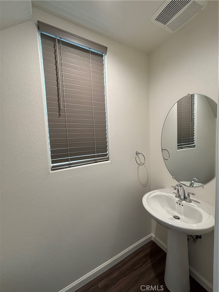 914 W Wishon, Madera, CA 93636