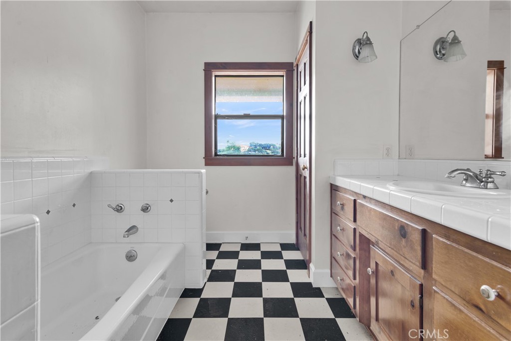 7550 Rancho Verano, Paso Robles, CA 93446