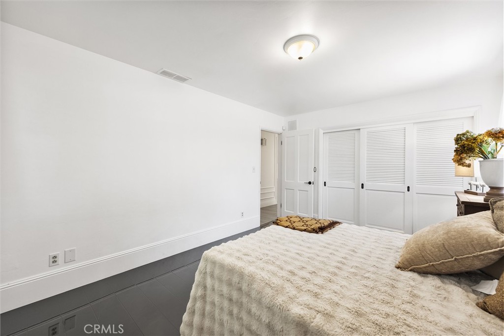 719 Mannel, Shafter, CA 93263