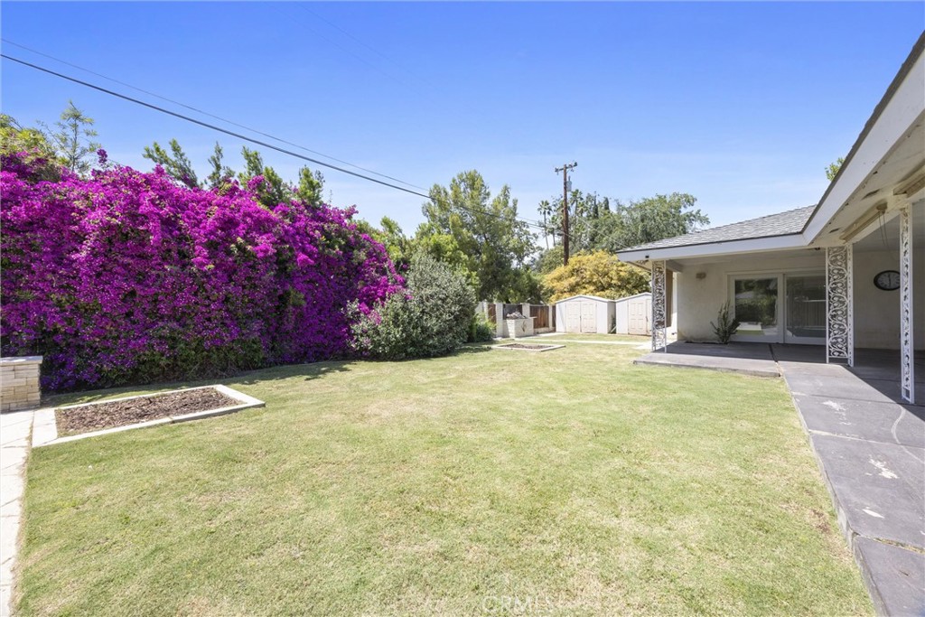 719 Mannel, Shafter, CA 93263