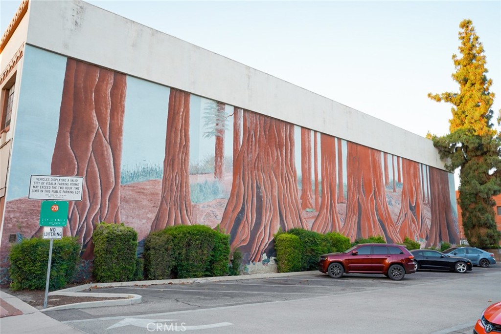1220 W Houston, Visalia, CA 93291