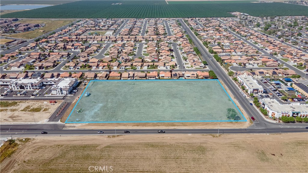 555 Dover Pkwy, Delano, CA 93215