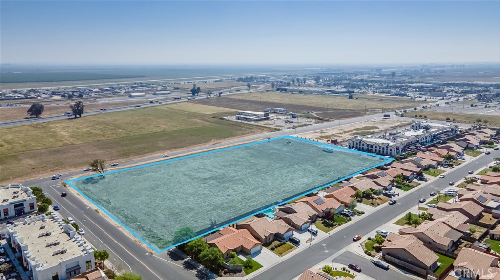 555 Dover Pkwy, Delano, CA 93215