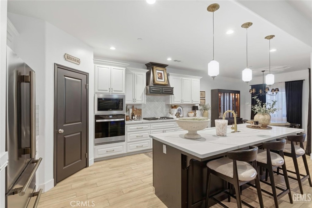 1008 Eckmann, Shafter, CA 93263