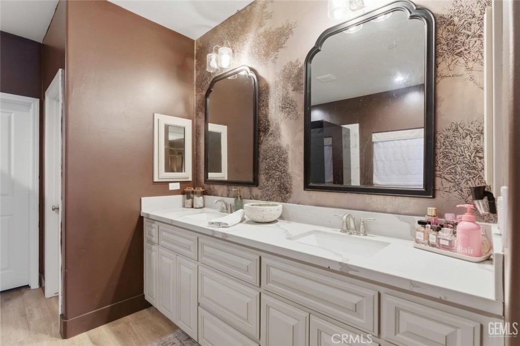 1008 Eckmann, Shafter, CA 93263