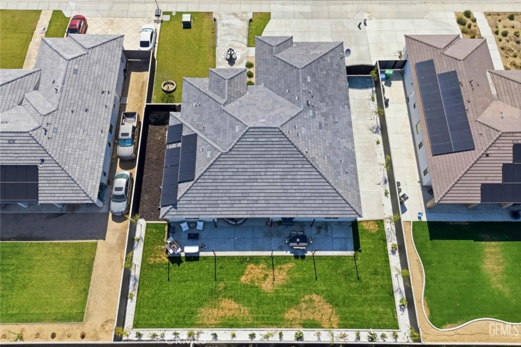 1008 Eckmann, Shafter, CA 93263