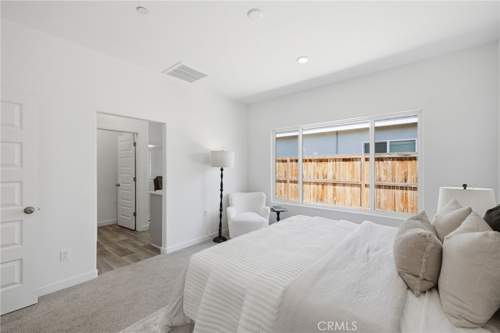 9634 Maple Terrace Ln, Shafter, CA 93263