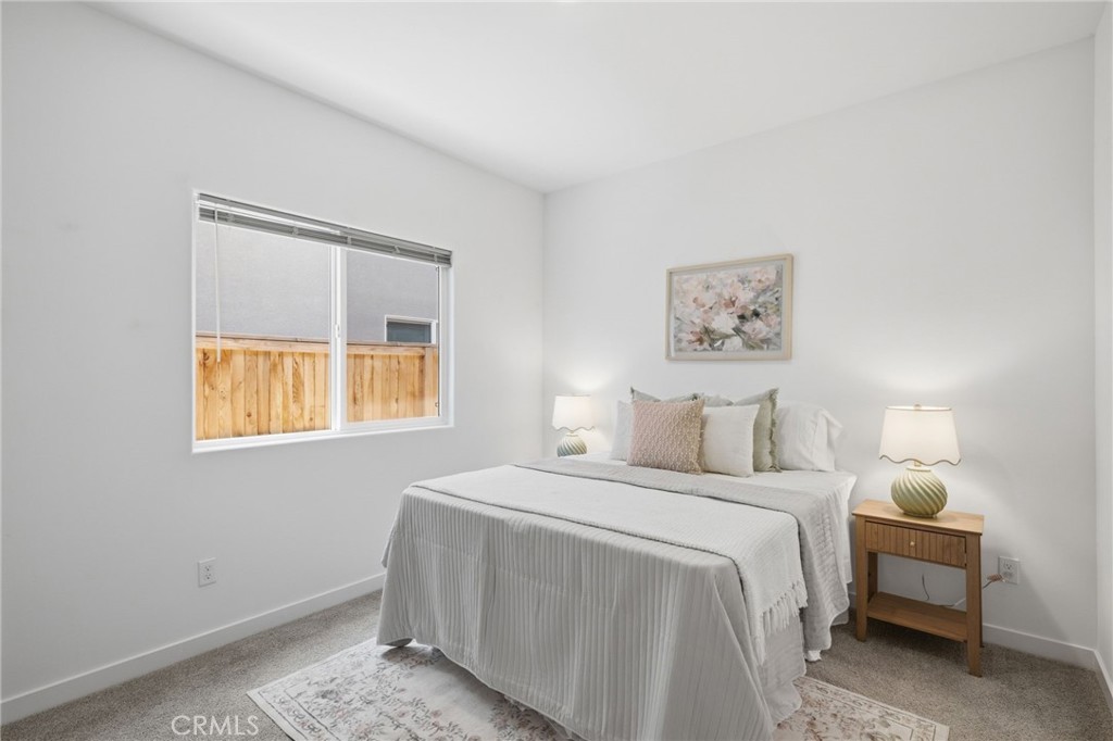 9634 Maple Terrace Ln, Shafter, CA 93263