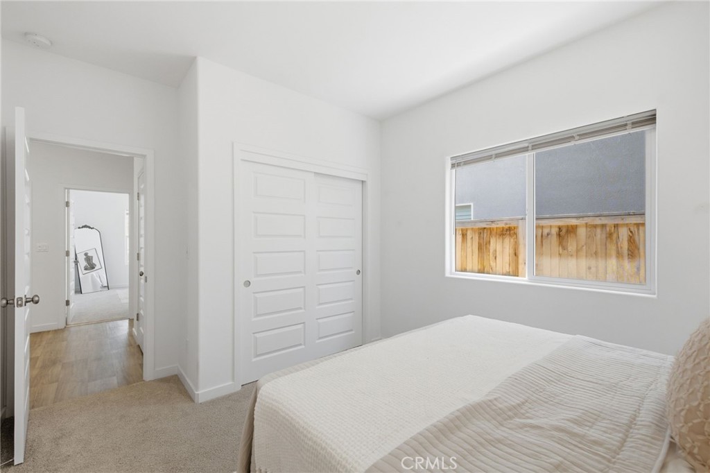 9634 Maple Terrace Ln, Shafter, CA 93263
