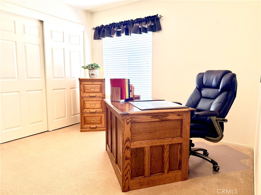 1044 N Sycamore Way, Porterville, CA 93257