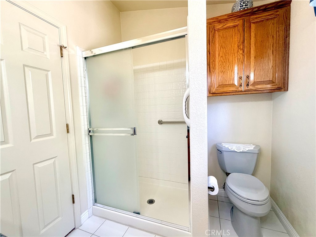 1044 N Sycamore Way, Porterville, CA 93257